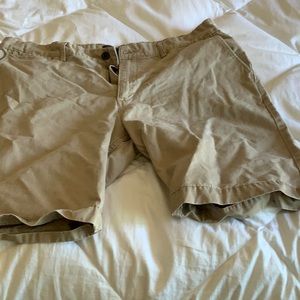 Sz 38 Gap Khaki Shorts